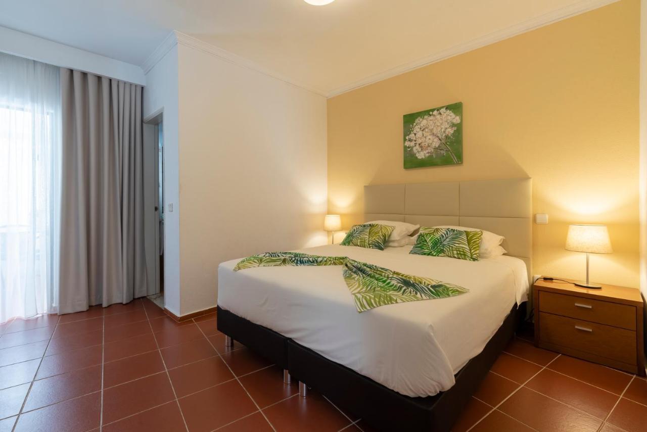 Bed and Breakfast Manta Guest à Manta Rota Extérieur photo